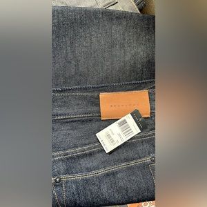 Brand new mens Sean John jeans size W38 L32